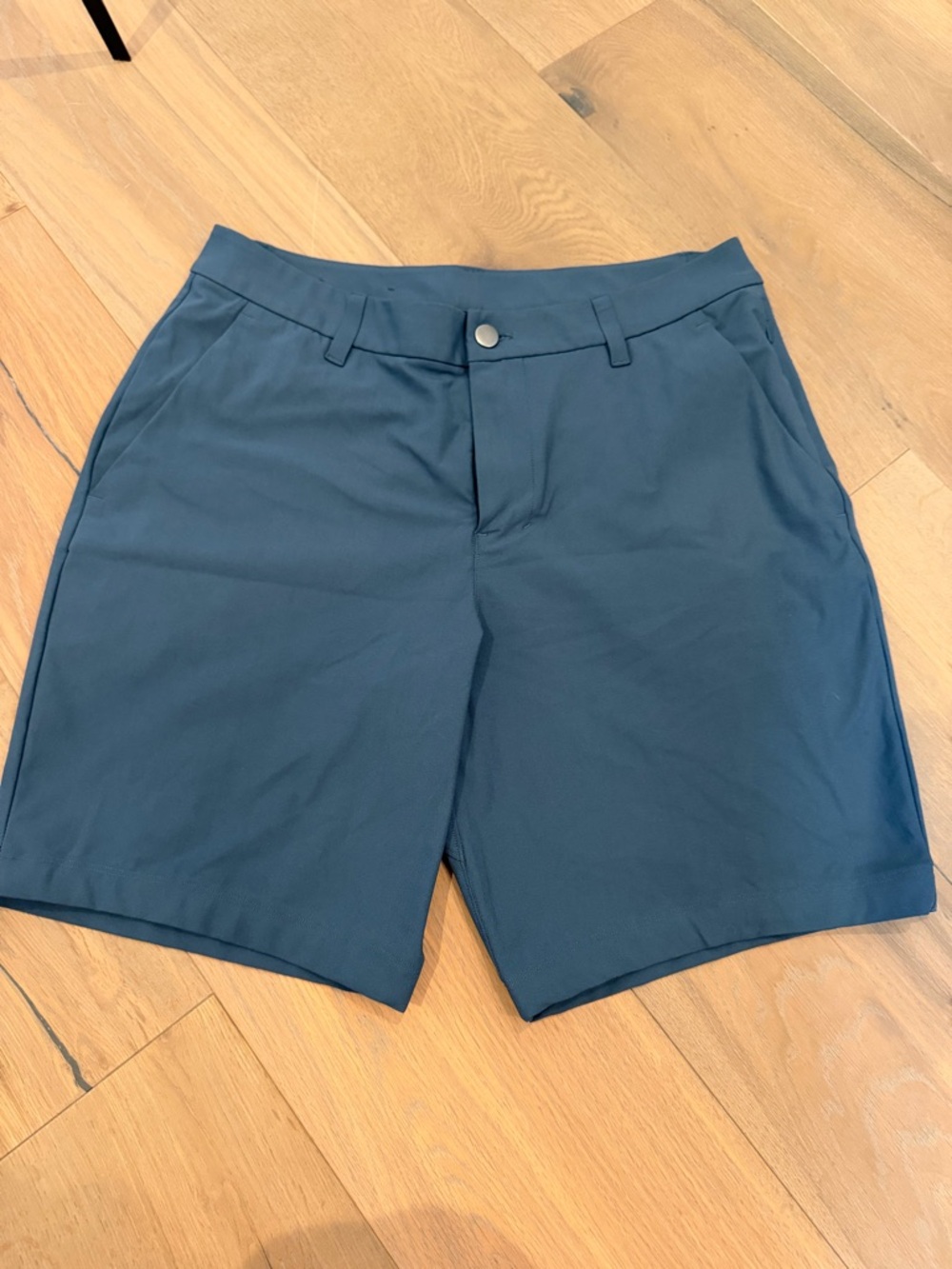 lululemon Men's Flat-Front Shorts